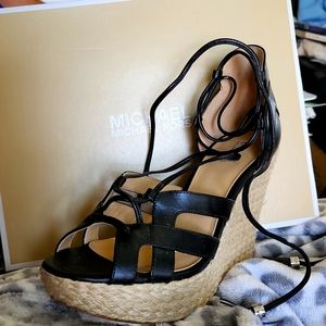MICHAEL KORS LEATHER WEDGE SANDALS